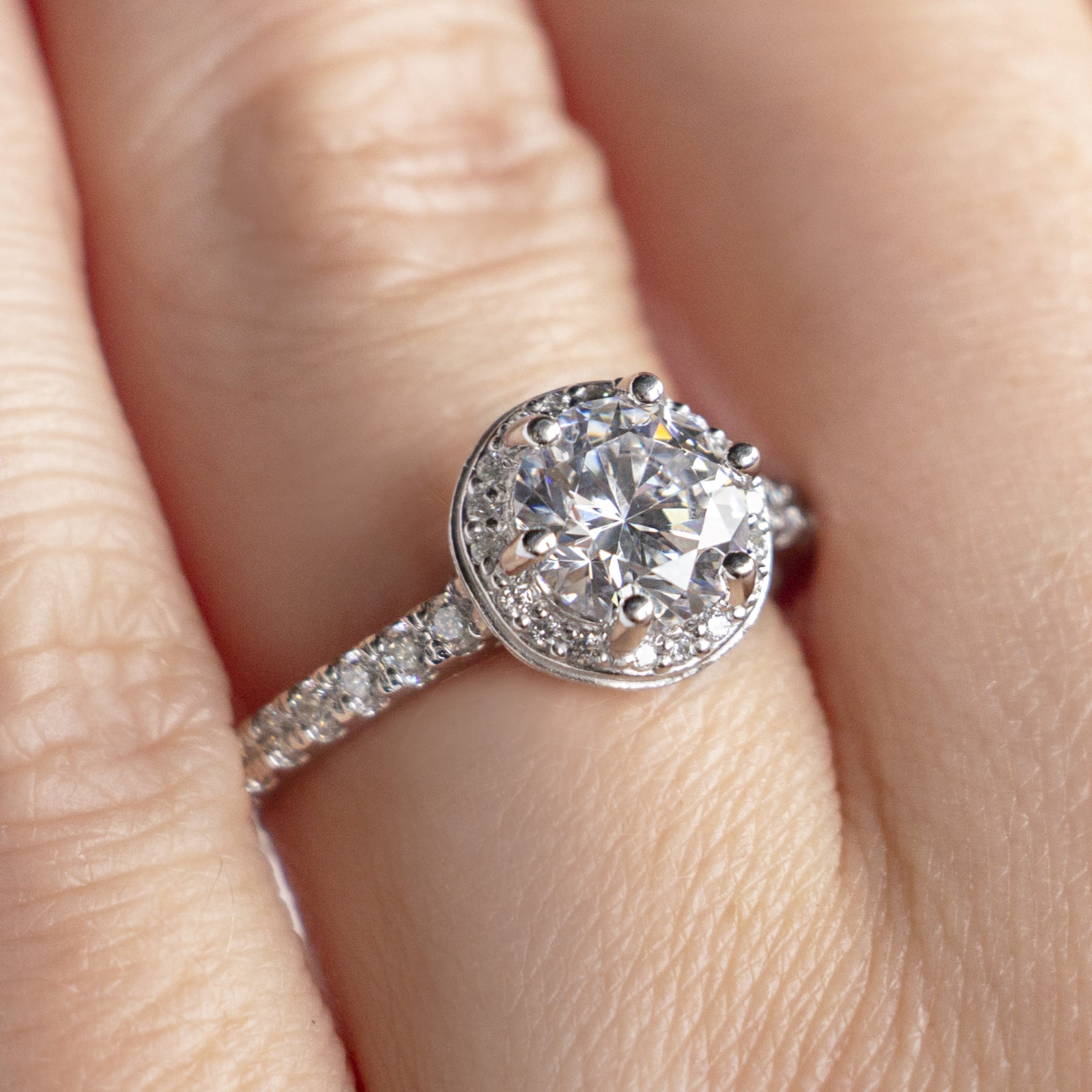 Brilliant Round Cut Moissanite Halo Ring