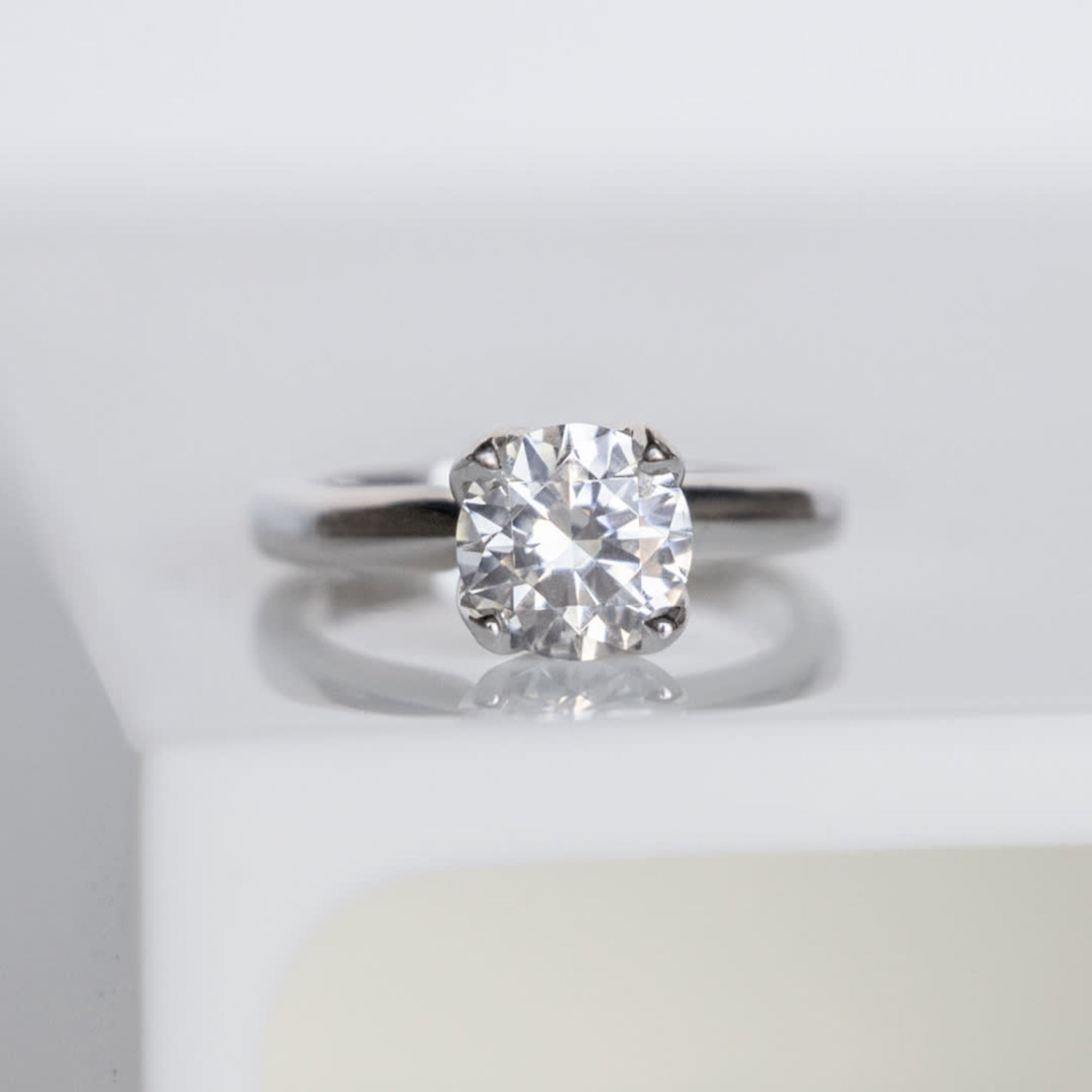 Tulip Brilliant Round Cut Solitaire Engagement Ring