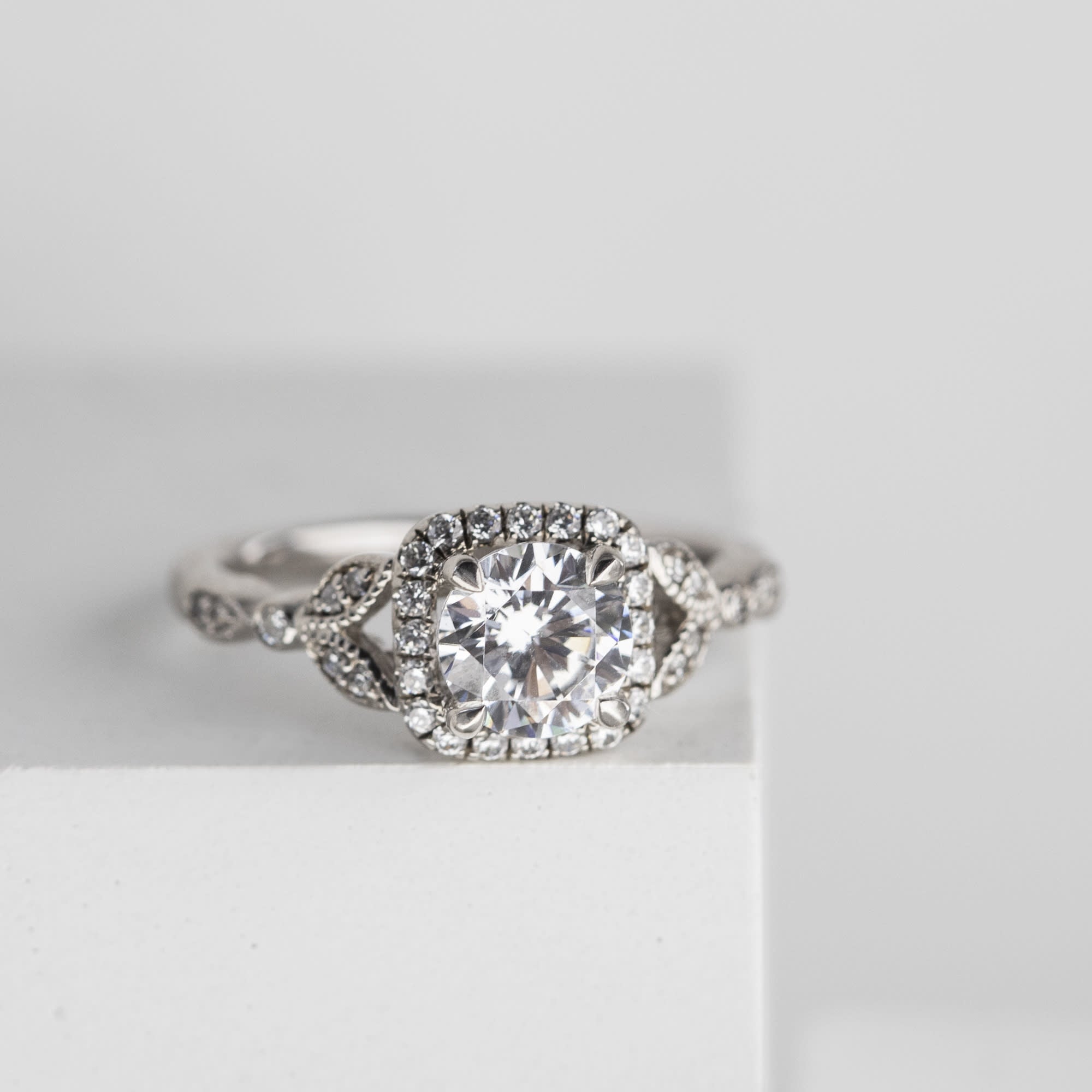 Round Cut Halo Moissanite Engagement Ring