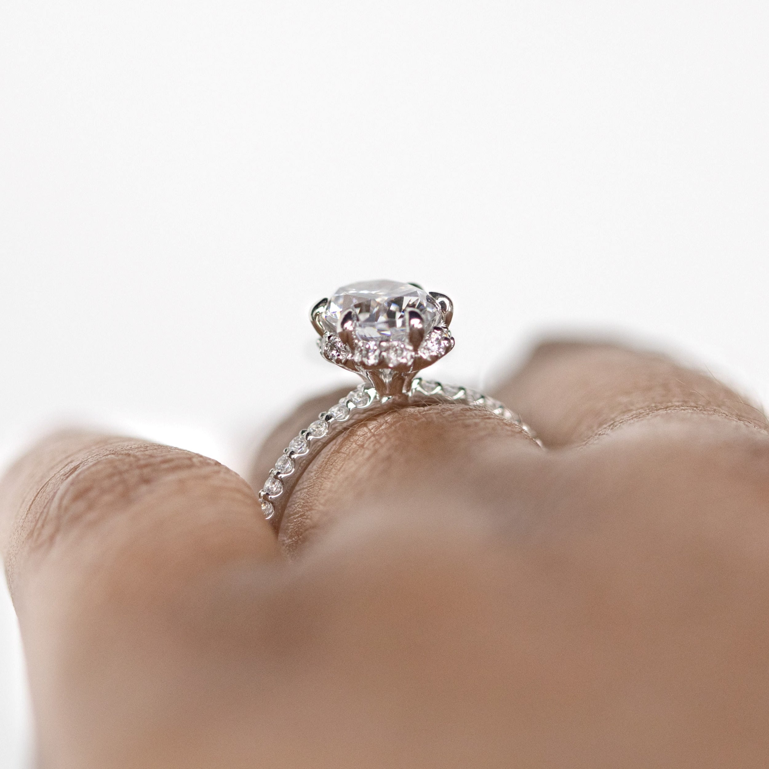 Oval Cut Halo Moissanite Engagement Ring