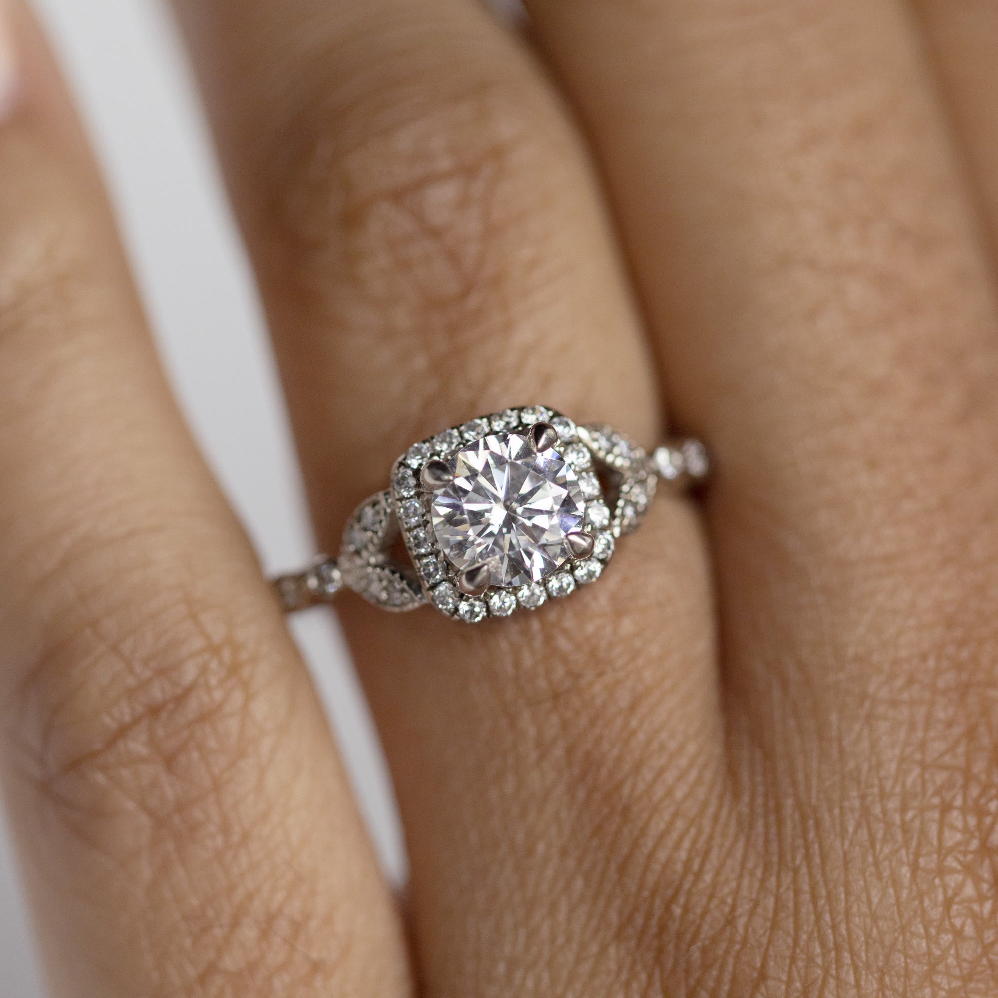 Round Cut Halo Moissanite Engagement Ring