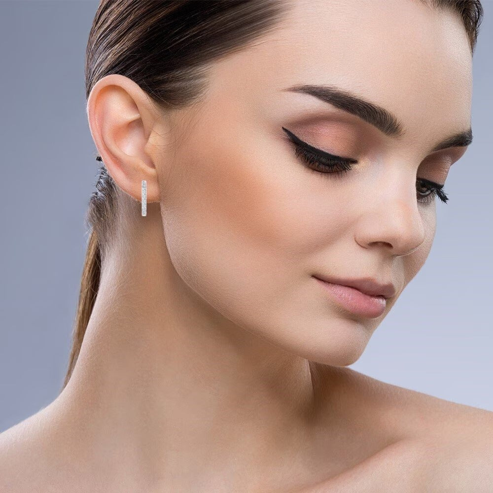 Women's Wear Round Cut Moissanite Hoop Earrings